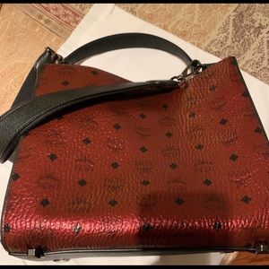 MCM Visetos Medium Shoulder Bag Scooter Red